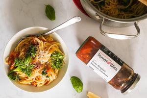 Spaghetti with Heirloom Tomatoes and Greens-Tomato Bliss